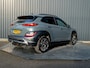 Hyundai Kona 1.6 GDI HEV Premium Sky | Trekhaak | Head Up | Leder | Adapt. cr. | Prijs Rijklaar!!