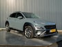 Hyundai Kona 1.6 GDI HEV Premium Sky | Trekhaak | Head Up | Leder | Adapt. cr. | Prijs Rijklaar!!