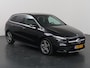 Mercedes-Benz B-klasse 250 e AMG Line | Widescreen | Stoelverwarming | Distronic | Achteruitrijcamera |