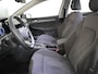 Volkswagen Golf 1.5 eTSI Style 130 PK DSG (Automaat) | Navigatie | Stoel- en stuurverwarming | keyless entry | Parkeer camera | Standkachel |