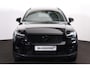 Volvo XC40 B3 Plus Black Edition - Panorama/schuifdak - IntelliSafe Assist & Surround - 360º Camera - Harman/Kardon audio - Verwarmde voorstoelen & stuur - Parkeersensoren voor & achter - Elektr. bedienb. voorstoelen met geheugen links - Draadloze tel. lader - Extra getint glas - 20' LMV
