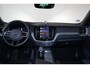 Volvo XC60 T8 Recharge AWD Ultra Black Edition - Luchtvering - Panorama/schuifdak - 360º Camera - Bowers & Wilkins audio - Adaptieve LED koplampen - Verwarmde voorstoelen, stuur & achterbank - Parkeersensoren voor & achter - Elektr. bedienb. voorstoelen met geheugen - Draadloze tel. lader - Extra getint glas - Elektr. inklapbare trekhaak - 21' LMV