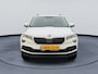 Skoda Karoq 1.5 TSI ACT Ambition Pano Adaptive cruise Clima Stoelverwarming Sfeerverlichting Carplay Dealer onderhouden
