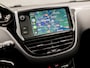 Peugeot 208 1.2 PureTech Sport Automaat (PANORAMADAK, APPLE CARPLAY, NAVIGATIE, CLIMATE, SPORTSTOELEN, CRUISE, GETINT GLAS, LM VELGEN, NIEUWSTAAT)