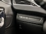 Peugeot 208 1.2 PureTech Sport Automaat (PANORAMADAK, APPLE CARPLAY, NAVIGATIE, CLIMATE, SPORTSTOELEN, CRUISE, GETINT GLAS, LM VELGEN, NIEUWSTAAT)