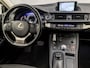 Lexus CT 200h 25th Edition Automaat (NAVIGATIE, CLIMATE, ALCANTARA, CAMERA, GETINT GLAS, STOELVERWARMING, SPORTSTOELEN, KEYLESS, LED KOPLAMPEN, CRUISE, NIEUWSTAAT)