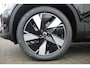Volvo EX40 Single Motor Extended Range Core 82 kWh | Demo Deal | Achteruitrijcamera | 19" lichtmetalen velgen | Parkeersensoren voor en achter | Apple Carplay/Android Auto |