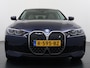 BMW i4 eDrive40 340pk 84kWh Pano-Schuif-Dak Leer SportSt+Leer+(Stuur+)Verwarmd 360°Camera SOH 99% Adaptive-Cruise+s&go High Executive Park-Assist-plus HUD LASER-LED Bordherk. Live-Cockpit-Pro Apple-Android Carplay Smartphone-entry Semi-Autopilot Drive-Assist-pro Active-Guard-Plus Elektr.Achterklep Draadl-Lader BAS ESP BMW Individual interieurlijsten Pianolak schwarz BMW Individual Exterieur Line Aluminium satiniert BMW Copilot-pack Dodehoekdetectie/correctie, Kruisend-verkeer-Detectie, rijstrooksensor met correctie, rondomzicht camera, uitwijk assistent) 0-100 5,6 sec. 1600kg trekvermogen! € 73.000 nieuw