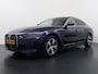 BMW i4 eDrive40 340pk High Executive 84 kWh SOH 99% Pano-Dak/Hefdak SportSt+Leer+(Stuur+)Verwarmd 360°Camera Adaptive-Cruise+s&go Park-Assist-plus HUD LASER-LED Bordherk. Live-Cockpit-Pro Apple-Android Carplay Smartphone-entry Semi-Autopilot Drive-Assist-pro Active-Guard-Plus Elektr.Achterklep Draadl-Lader BAS ESP BMW Individual interieurlijsten Pianolak schwarz BMW Individual Exterieur Line Aluminium satiniert BMW Copilot-pack Dodehoekdetectie/correctie, Kruisend-verkeer-Detectie, rijstrooksensor met correctie, rondomzicht camera, uitwijk assistent) 0-100 5,6 sec. 1600kg trekvermogen! € 73.000 nieuw