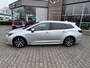Toyota Corolla Touring Sports 1.8 Hybrid Dynamic TREHAAK NL-AUTO 1E-EIG DEALER-OND NAVI APPLE/ANDROID LED KEYLESS CAMERA LM-VELGEN BLUETOOTH