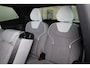 Volvo EX90 Performance Ultra 111 kWh - Luchtvering - Panoramadak - IntelliSafe Assist & Surround - 360º Camera - Bose Audio - Verwarmde voorstoelen, stuur & achterbank - Head up display - Extra getint glas - Elektr. inklapbare trekhaak - 22' LMV