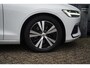 Volvo V60 2.0 B3 Momentum Advantage | Park assist | Stoel- & stuurwielverwarming