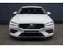 Volvo V60 2.0 B3 Momentum Advantage | Park assist | Stoel- & stuurwielverwarming