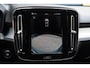 Volvo XC40 2.0 B4 Plus Dark | Parkeercamera | Pilot assist | all seasonbanden | Stuur- stoelverwarming