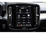 Volvo XC40 2.0 B4 Plus Dark | Parkeercamera | Pilot assist | all seasonbanden | Stuur- stoelverwarming