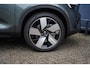 Volvo EX40 Single Motor Extended Range Plus | 17% bijtelling | 20 inch velgen | Harman/ Kardon audio | Park Assist | Pilot Assist