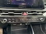 Kia Niro EV DynamicPlusLine 64.8 kWh Schuif-/kanteldak, Parkeersensoren, Dodehoek detectie, Elektrische Achterklep, Full map navigatie, Enz...