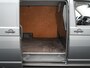 Volkswagen Transporter Bedrijfswagens 2.0 TDI L2H1 28 Bijrijdersbank - Apple Carplay/Android Auto - Cruise control - Trekhaak - Laadruimte betimmering - Sidebars