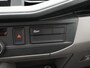 Volkswagen Transporter Bedrijfswagens 2.0 TDI L2H1 28 Bijrijdersbank - Apple Carplay/Android Auto - Cruise control - Trekhaak - Laadruimte betimmering - Sidebars