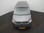 Volkswagen Transporter Bedrijfswagens 2.0 TDI L2H1 28 Bijrijdersbank - Apple Carplay/Android Auto - Cruise control - Trekhaak - Laadruimte betimmering - Sidebars