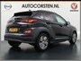 Hyundai Kona Electric ** Gereserveerd** EV 64kWh 204pk SOH 100% Premium Leer Warmtepomp Head-Up Display Apple Carplay Android Navi Camera Elektr.Stoelen+Leer+Verwarmd+Gekoeld Adaptive Cruise/Stop&Go Zelfsturend Multimedia Forward-Collision-Avoidance-Assist (FCA)Led Keyless DAB+ Keyless Pdc Subwoofer Bluetooth Dodehoek detector Privacy Glas Rijstrooksensor Orgin.NLse auto € 45.000 nieuw 1e eigenaar Volledig Dealer Onderhouden! laatste beurt 131.000km