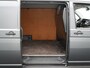 Volkswagen Transporter 2.0 TDI L2H1 28 Bijrijdersbank - Apple Carplay/Android Auto - Cruise control - Trekhaak - Laadruimte betimmering - Sidebars