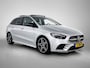 Mercedes-Benz B-klasse 180 AMG Line | Panoramadak | Achteruitrijcamera | Distronic | Sfeerverlichting | Inclusief 24 maanden MB Certified garantie voor Europa.