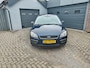 Ford Focus 1.6-16V Champion,Airco,Cruise control,Trekhaak,lichtmetalen velgen,All seasons banden
