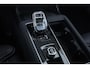 Volvo XC90 2.0 T8 Plug-in hybrid AWD Ultra Dark | Luchtvering | 360 Camera | Trekhaak | Stoel & Stuurverwarming, Massage & Ventilatie | Glazen Schuifdak |  4 Seizoenen banden |