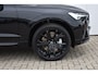 Volvo XC60 T6 Plus Black Edition | Zitverhoger Achter | BLIS | Verwarmbare Voorstoelen + Stuurwiel |