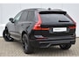 Volvo XC60 T6 Plus Black Edition | Zitverhoger Achter | BLIS | Verwarmbare Voorstoelen + Stuurwiel |