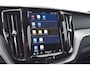 Volvo XC60 T6 Plus Black Edition | Zitverhoger Achter | BLIS | Verwarmbare Voorstoelen + Stuurwiel |