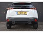 Peugeot 2008 1.2 PureTech Allure 130pk Automaat | 1e Eig. | Adaptive Cruise | Navigatie | Voorruitverwarming | Achteruitrijcamera | Half-Leder | Dealeronderhouden |