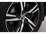 Volvo XC60 T4 R-Design | Panoramadak | harman/kardon | Stoelverwarming | Keyless | Camera | Getint Glas