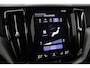 Volvo XC60 T4 R-Design | Panoramadak | harman/kardon | Stoelverwarming | Keyless | Camera | Getint Glas