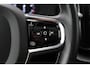 Volvo XC60 T4 R-Design | Panoramadak | harman/kardon | Stoelverwarming | Keyless | Camera | Getint Glas
