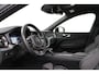 Volvo XC60 T4 R-Design | Panoramadak | harman/kardon | Stoelverwarming | Keyless | Camera | Getint Glas