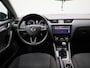 Skoda Octavia 1.0 TSI Greentech Style Business | Apple Carplay/Android Auto | Achteruitrijcamera | Cruise Control | Stoelverwarming | Climate Control | Lichtmetalen Velgen |
