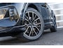 Audi Q4 e-tron 40 204pk Launch Edition Advanced Plus 77 kWh | Panoramadak | Trekhaak | Sportstoelen Verwarmd | Matrix Koplampen | Interieur Voorklimatisering | Apple Carplay & Android Auto | Warmtepomp