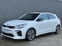 Kia Rio 1.0 T-GDi MHEV GT-Line | Carplay | Schuifdak | Rijhulp | ACC | Dodehoekassistent | Stuurverwarming | Camera | DAB | LED |
