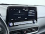 Hyundai Kona Electric EV 64kWh SOH 100% Leer Warmtepomp Camera Adap. Cruise + stop&go Apple Carplay Android Comfort Ecc Pdc Navi Isofix DAB Led Lmv 17" Lane Assist FCA Keyless 1e Eigenaar Origineel Nederlandse Auto € 45.000 nieuw !