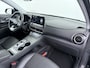 Hyundai Kona Electric EV 64kWh SOH 100% Leer Warmtepomp Camera Adap. Cruise + stop&go Apple Carplay Android Comfort Ecc Pdc Navi Isofix DAB Led Lmv 17" Lane Assist FCA Keyless 1e Eigenaar Origineel Nederlandse Auto € 45.000 nieuw !