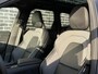 Volvo XC60 2.0 T8 Plug-in hybrid AWD Plus Black Edition | Adaptieve Cruise Control | Panoramadak | Stoel-/Stuur-/Voorruitverwarming | Dodehoek Detectie | 360° Parkeercamera | Harman Kardon Audio |