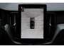 Volvo XC60 T6 Plug-in hybrid AWD Ultra Black Edition | Head-up display | Adaptive Cruise & Pilot Assist | Panoramisch Schuif-/Kanteldak | 360-Camera | Harman Kardon Premium Audio | Draadloze Telefoonlader