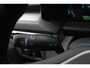 Volkswagen Transporter 2.5 eHybrid L2H1 30 Bulli 233PK / 171kW Rondomzicht camera, zijschuifdeur links + rechts met sluithulp, verwarmbare en elektrisch verstelbare ergonomische voorstoelen, Apple Carplay & Android Auto, achteruitrijcamera, dodehoekdetectie (Side Assist), verwarmbaar stuurwiel, elektrisch uitklapbare trekhaak, volledig digitaal instrumentenpaneel (Digital Cockpit), kunstlederen interieurdelen, draadloos telefoon laden, grootlichtassistent, 17'' LMV 'Monte Carlo'