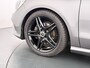 Mercedes-Benz CLA 180 Ambition 18" AMG Velgen | Trekhaak | Automaat | Navigatie |