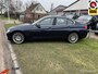 BMW 3-Serie 320i Executive AUTOMAAT/NAVIGATIE/18''LMV