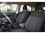 Volkswagen T-Cross 1.0 TSI Life, Stoelverwarming, Blind-Spot, 17" LM