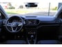 Volkswagen T-Cross 1.0 TSI Life, Stoelverwarming, Blind-Spot, 17" LM