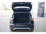 Volkswagen T-Cross 1.0 TSI Life, Stoelverwarming, Blind-Spot, 17" LM